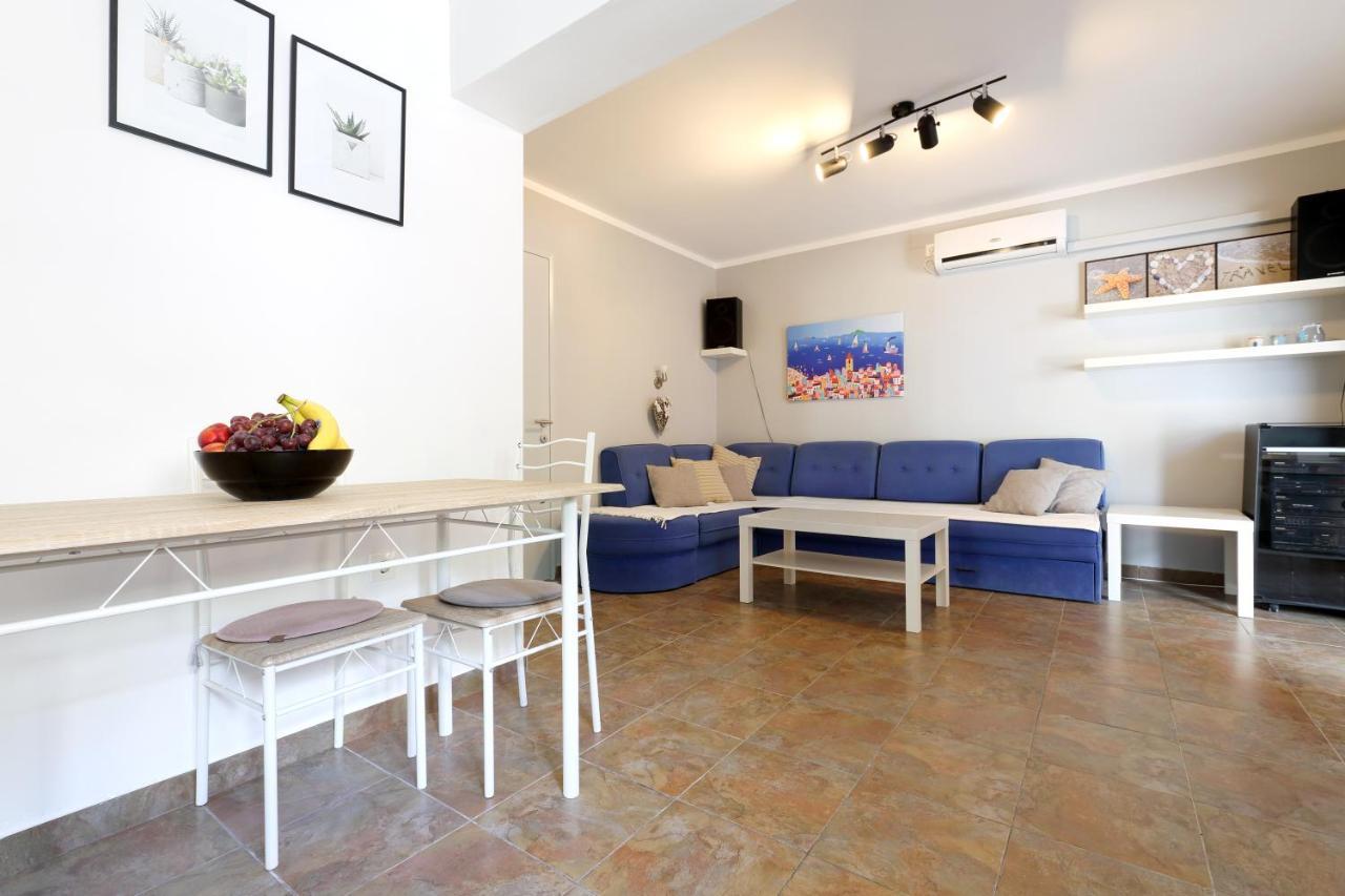 Apartman Don Pag Town Exterior photo